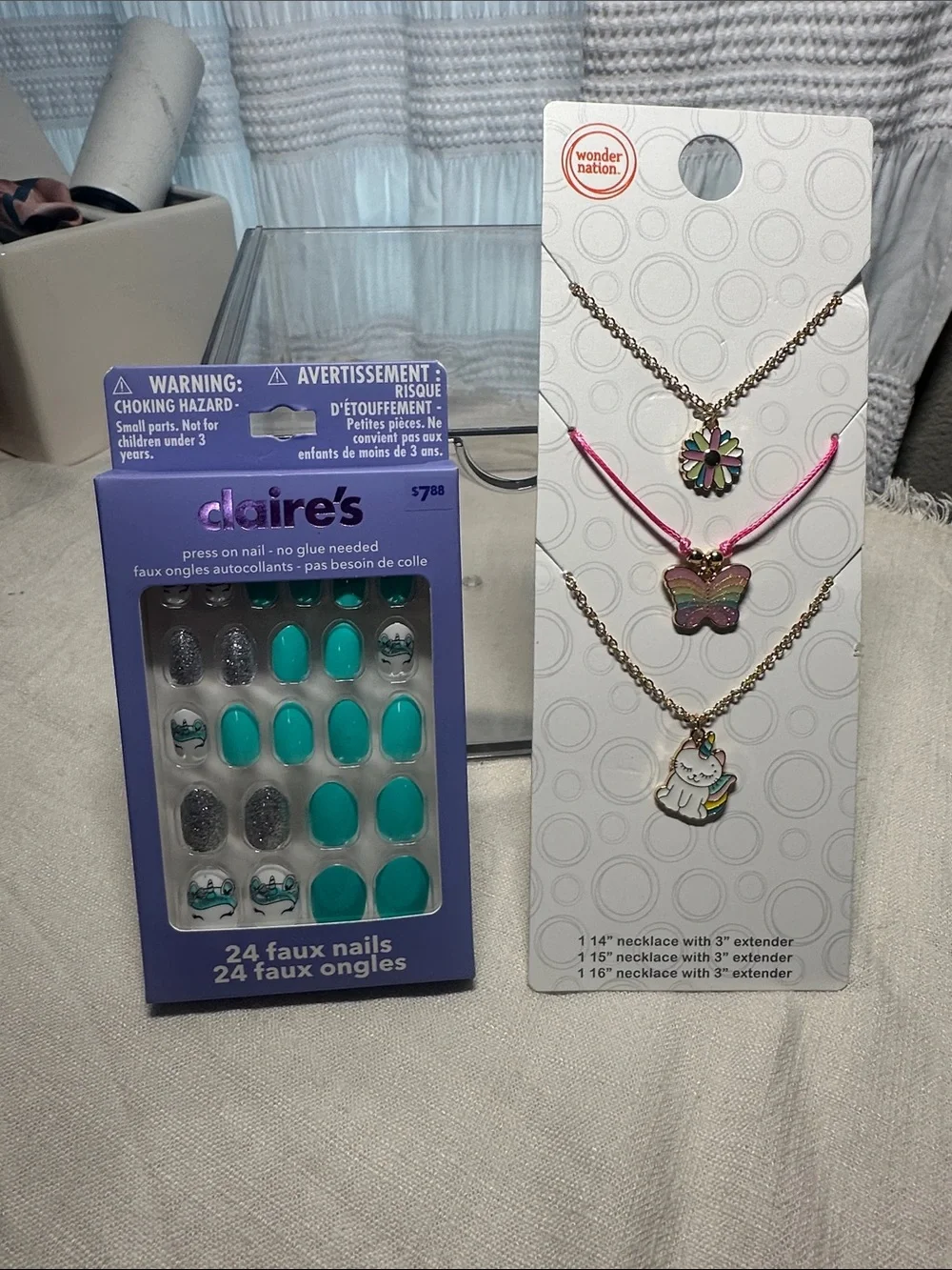 Claire's Teal Press-On Nails with Multicolor Rainbow & Butterfly Necklace Set